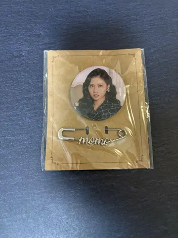 TWICE CLASSIC momo 캔뱃지 세트