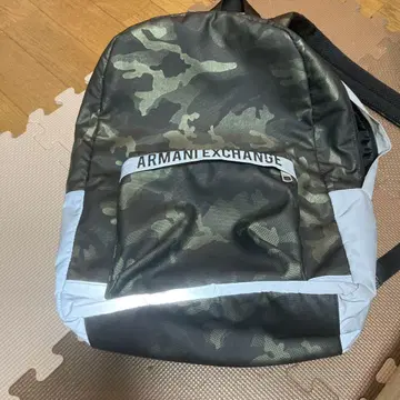 Armani Exchange 카모 패턴 백팩