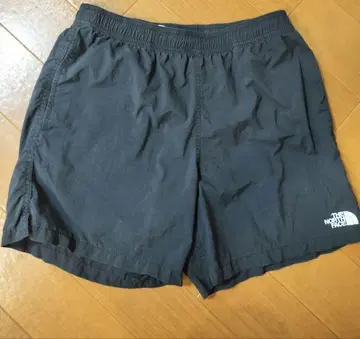 블랙 나일론 숏팬츠