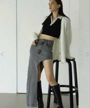 melt the lady moon skirt