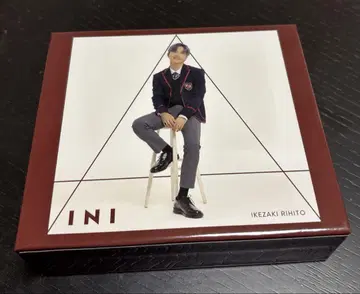 INI A 이케자키 리히토 유니버셜 뮤직 BOX 유니버셜 3 형태 혜택
