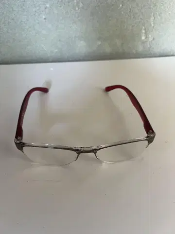 안경 프레임