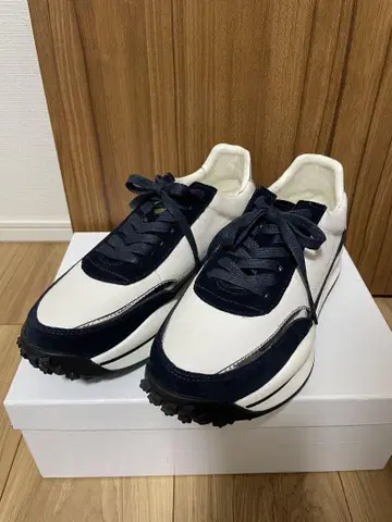 소가죽 통굽 스니커즈 24cm