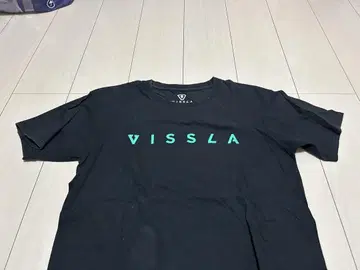 VISSLA 블랙 티셔츠 로고 M사이즈 비슬라