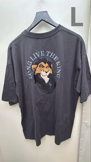 택 포함 새상품 Disney 라이온 킹 스카 T셔츠 L
