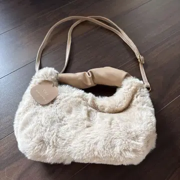 퍼 백