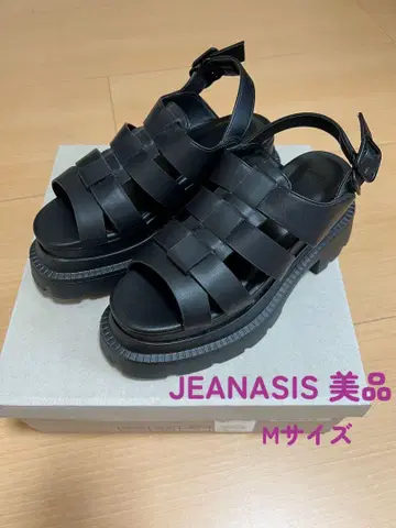 지나시스 블랙 스트랩 샌들 통굽