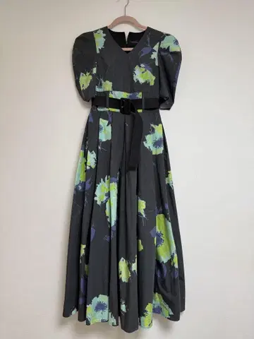 AND COUTURE 플라워 프린트 롱 원피스 블랙