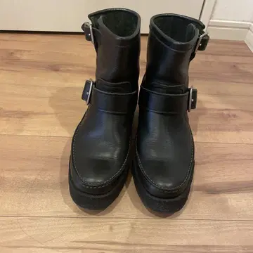 컨디션 최상 Y,s 블랙 가죽 엔지니어 부츠 ( SALE 중 )