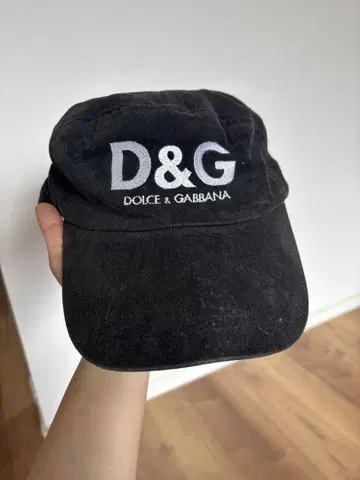 D&G 캡