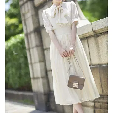 tocco closet 허리 셔링 보타이 리본 시어 원피스