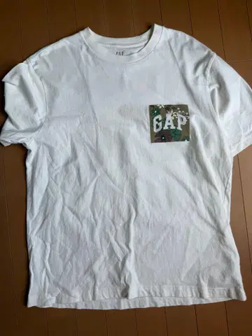 GAP 플라워 프린트 티셔츠 M