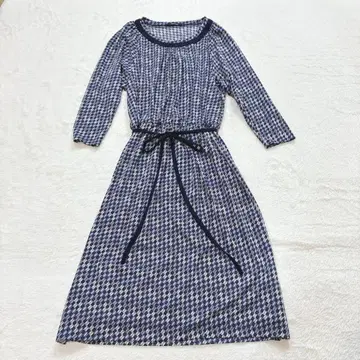 새상품급 Aquascutum 아쿠아스큐텀 플레어 리본 롱 원피스