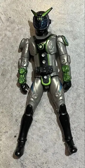 SHFiguarts 가면라이더 워즈 피규어
