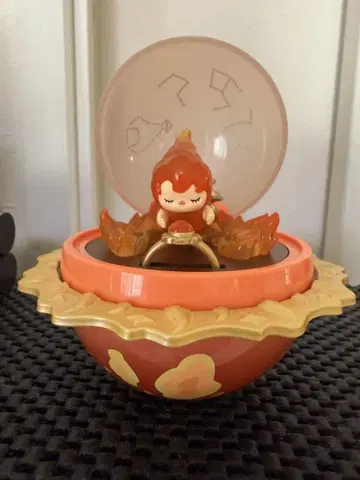 PUCKY의 피규어