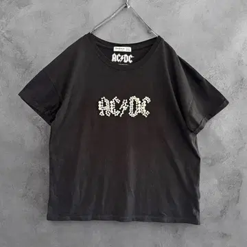 stradivarius 스트라디바리우스 ACDC 펄 장식 티셔츠