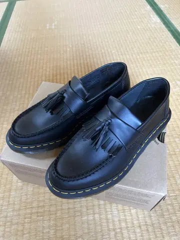 Dr. Martens ADRIAN YS 블랙 로퍼 UK8