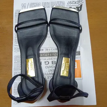 Le Talon GRISE 르탈론 샌들 M 사이즈