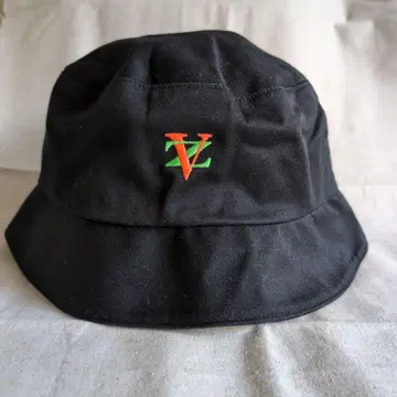 ZETA DIVISION x vault room 버킷햇 블랙