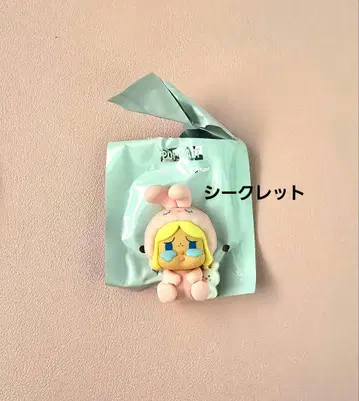 POPMART pajama party 데코레이션 참 CRYBABY