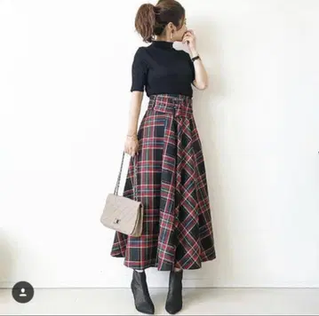ZARA 빨간색 체크 플레어 롱 스커트