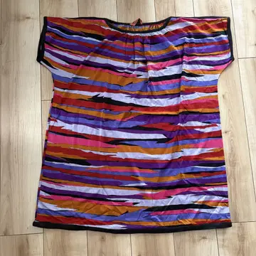 MISSONI 미쏘니 오버 사이즈 티셔츠 상의 S