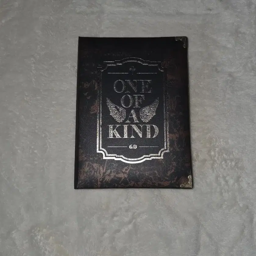 【韓国版】G-dragon, GD ONE OF A KIND 限定アルバム G-Dragon 1st Mini Album - ONE OF A KIND 韓国盤 CD 公式