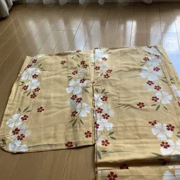 꽃무늬 유카타 (베이지색)