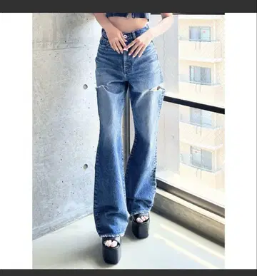 GYDA 하이웨스트 BOTH SIDE RIPPED 스트레이트 와이드 데님