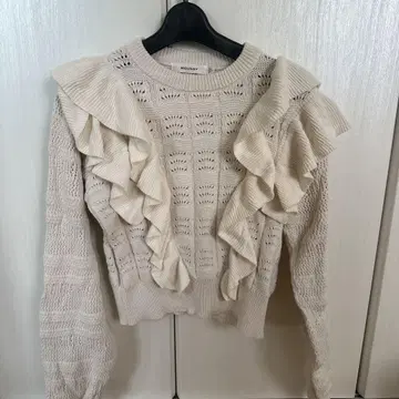 MOUSSY 프릴 긴팔 니트
