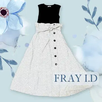 FRAY I.D 니트 콤비 슬리브리스 원피스 도트 무늬 도킹