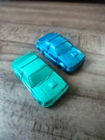 슈퍼카 지우개 레빈트레노 AE86?