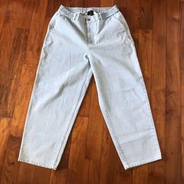 RVCA 라이트 블루 이지 팬츠