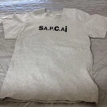 apc sacai 21ss 티셔츠