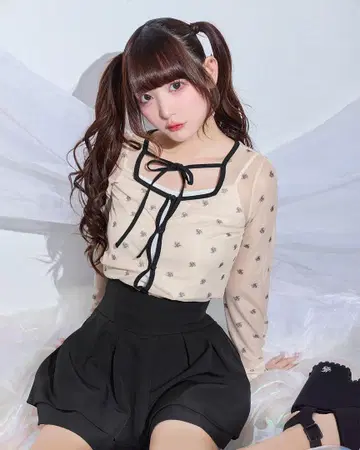 미셸 마카롱 상의