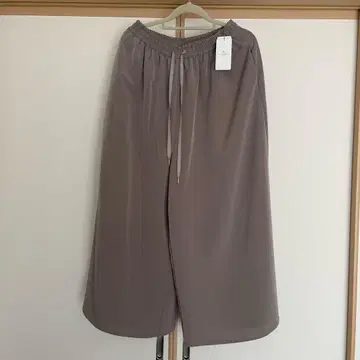 [택 포함 새상품] 유나이티드 애로우 가우초 팬츠 카키 그레이