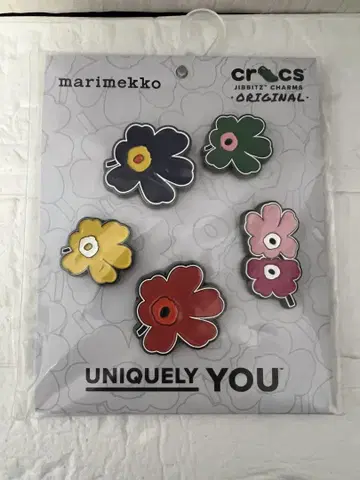 [미개봉] marimekko x crocs 지비츠 5세트