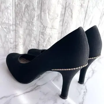 컨디션 최상 Metal Rouge 블랙 펌프스 하이힐 24cm 라운드토