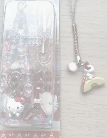 헬로키티 지역 스트랩 도쿄 타워 버전 토끼 사과