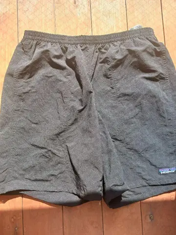 Patagonia 블랙 배기즈 숏팬츠 7인치 M 사이즈