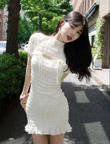 Darich 다리치 리본 셔링 미니 원피스
