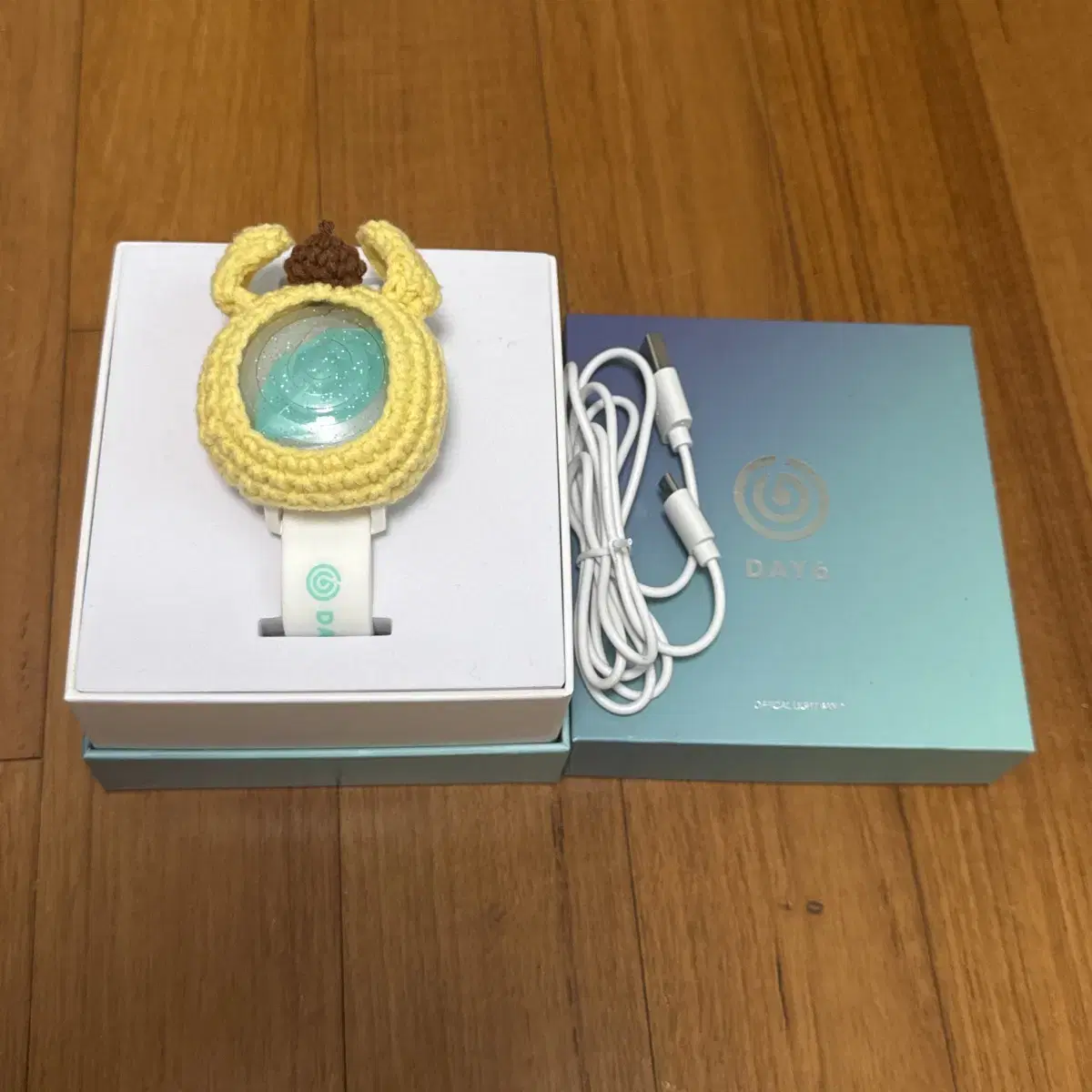 DAY6 | 데이식스 DAY6 Made Watch DAY6 Light Band ver1 #데이