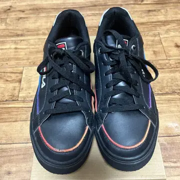 FILA 통굽 스니커즈