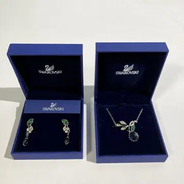 [새상품급] 스와로브스키 목걸이 귀걸이 크리스탈 그린 리프 모티브