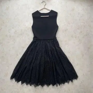 ANAI 아나이 절개 원피스 꽃무늬 슬리브리스 무릎 기장 36 S