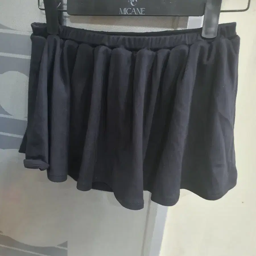 ☆韓国の人気☆【THREETIMES】☆Olive flared skir.t☆スカート threetimes】Olive flared skirt | 韓国人気 | 日本未入荷