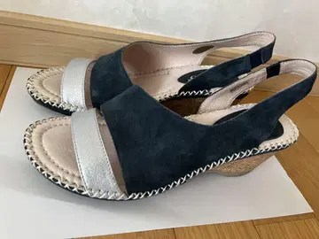 [ KISCO ] 웨지솔 샌들