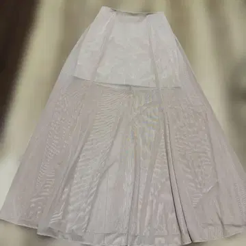 CLANE 화이트 플레어 스커트