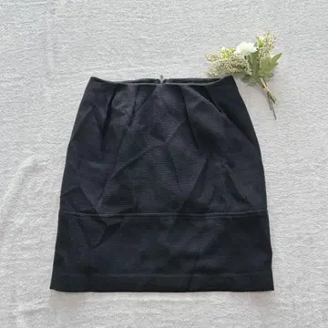 스픽앤스팬 노블 [34] 와플 원단 미니 스커트 깔끔한 캐주얼