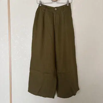 올리브색 와이드 팬츠